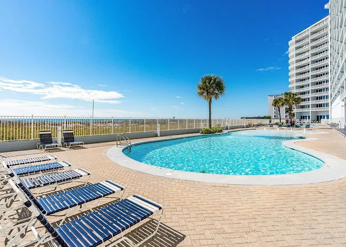 Beachfront Penthouse With Amazing View Multiple Pools Hot Tubs Gym & Sauna Holiday home *