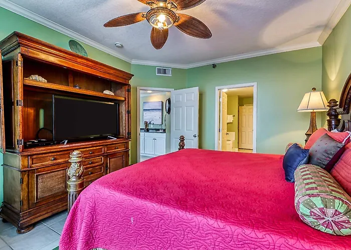 Beachfront Penthouse With Amazing View Multiple Pools Hot Tubs Gym & Sauna Holiday home Gulf Shores
